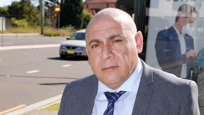 Hills Councillor, Frank De Masi tried to get council’s decision overturned. (AAP IMAGE / Angelo Velardo)