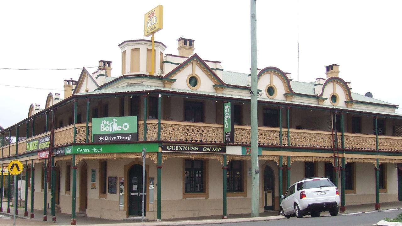 Bad blood: Stanthorpe teacher punches man in pub fight