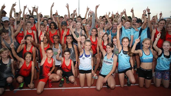 Aspire Cairns and the Pace Project joined forces on Monday afternoon to run a marathon relay at Barlow Park. The team smashed the world record marathon time of 2:01:39, finishing in 1:49:30. PICTURE: BRENDAN RADKE