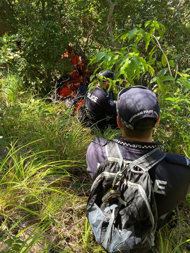 Police on Magnetic Island search for Ben through arduous terrain.