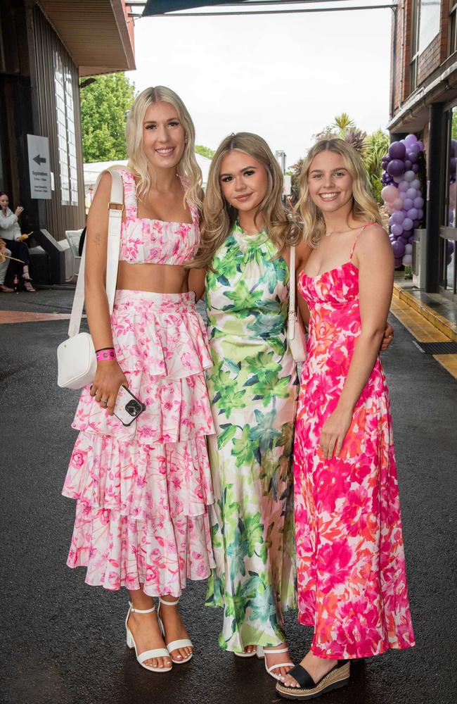 (From left) Heidi Knight, Nicole Ramsey and Bek Setch. Weetwood Raceday at Toowoomba Turf Club. Saturday, September 28, 2024. Picture: Nev Madsen.