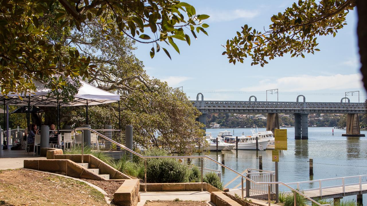 Paradise is a fitting description for the Blackfish Cafe and Grill at Como.