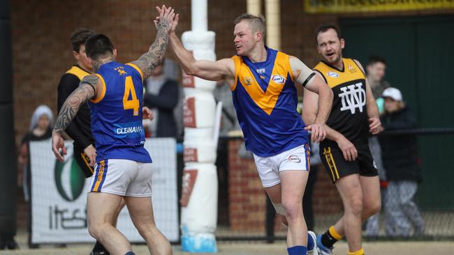 WRFL: Deer Park forward Jase Perkins. Picture: Local Legends Photography