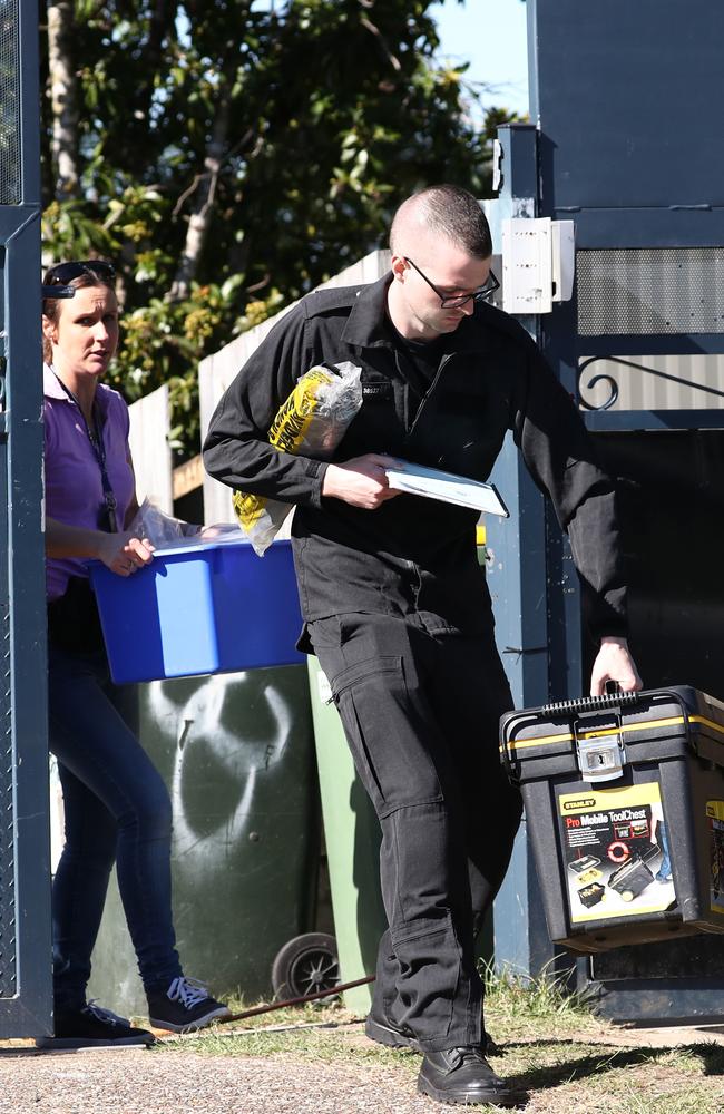 Police at a suspected Meth Lab at a house in Helensvale on the Gold Coast. Photograph : Jason O'Brien