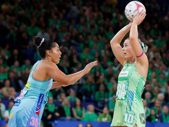 Alice Teague-Neeld made a cameo in goal attack for West Coast Fever in the final home-and-away round against the Melbourne Mavericks. Picture: Getty Images