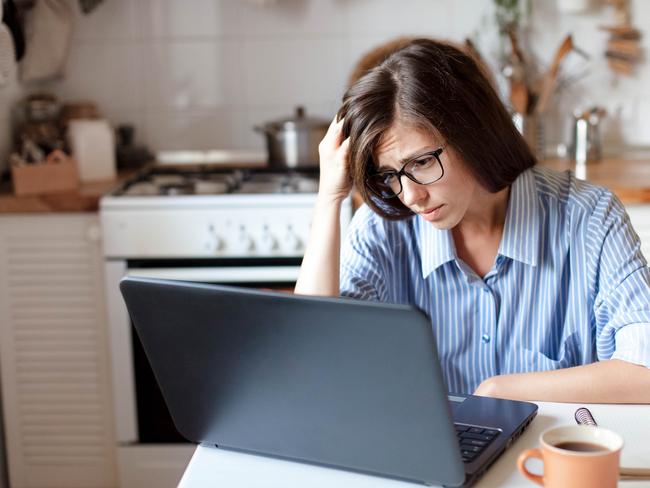 Women working in STEM experienced higher job losses during the Covid-19 crisis than men.