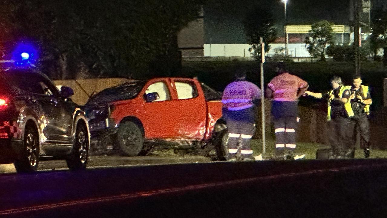 Two in hospital after three-vehicle crash on Holts Rd in Beaconsfield ...