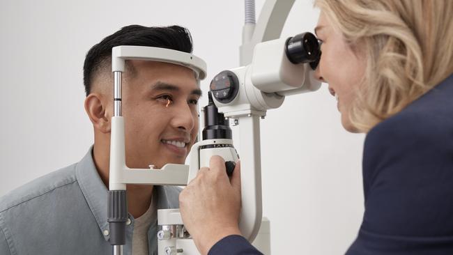 Optometrists are warning Aussies to protect their eye health after research reveals that those with lighter eyes are at greater risk of UV damage.