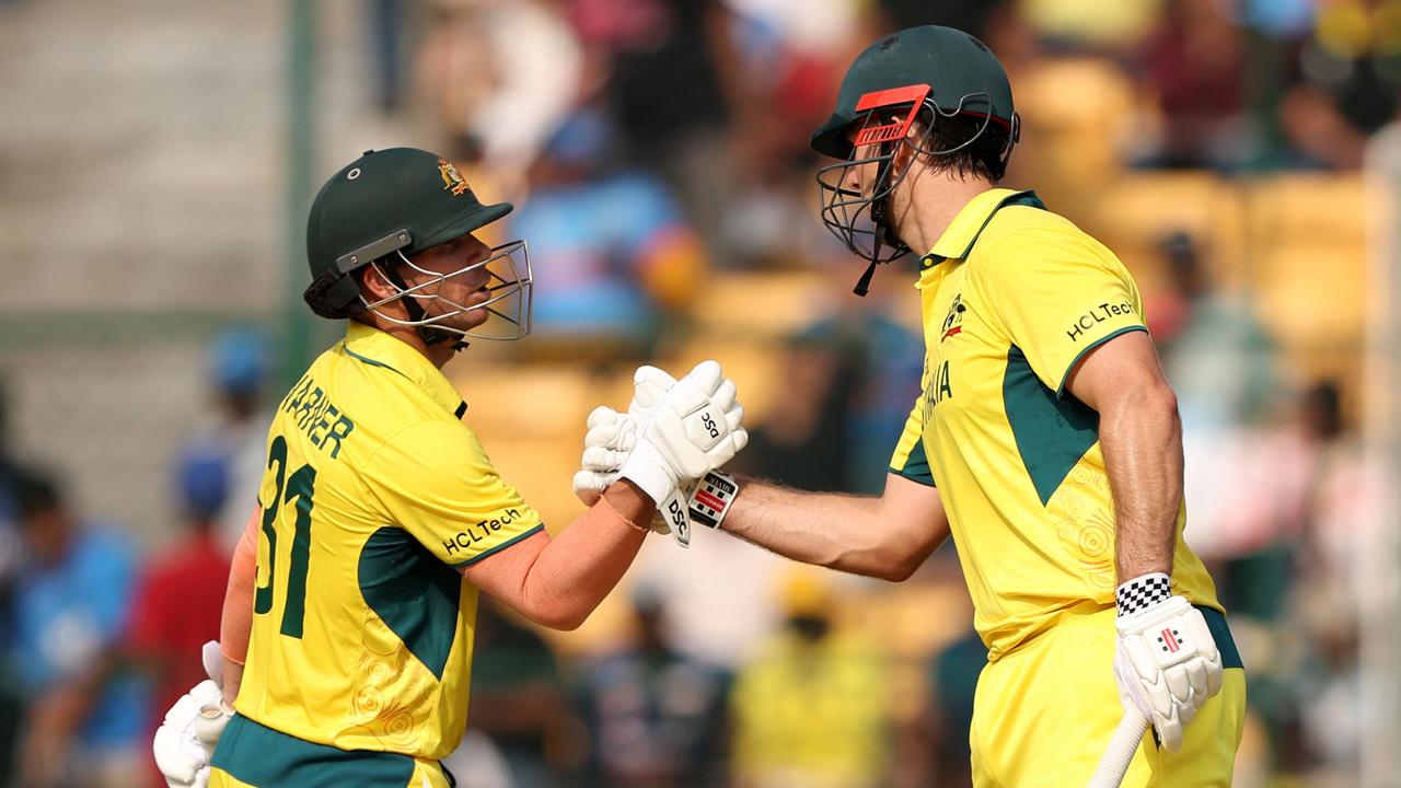 Mitch Marsh batting with David Warner. (Photo by Robert Cianflone/Getty Images)