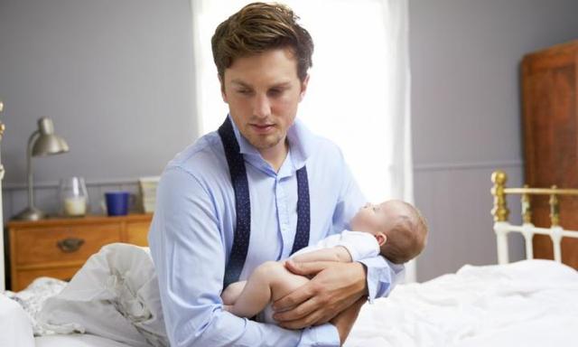 Dads get postnatal depression too, and we need to talk about it