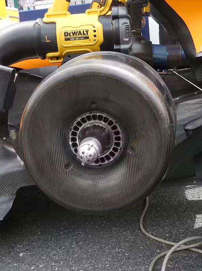 The internal design of the brake drum is the secret.