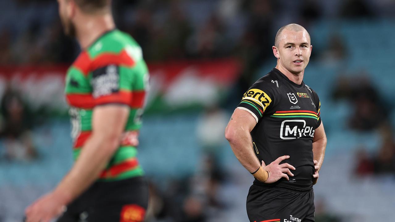 SYDNEY, AUSTRALIA - MAY 02: Dylan Edwards of the Panthers looks at JaiÃ&#130;Â Arrow of the Rabbitohs during the round nine NRL match between South Sydney Rabbitohs and Penrith Panthers at Accor Stadium on May 02, 2024, in Sydney, Australia. (Photo by Cameron Spencer/Getty Images)