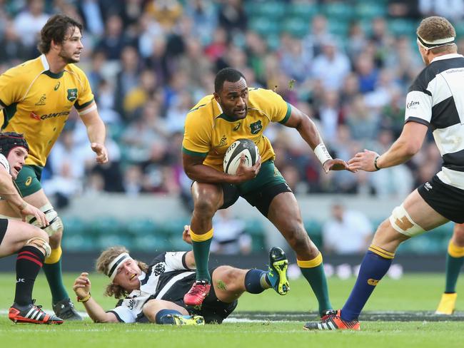 Tevita Kuridrani on the charge for the Wallabies.