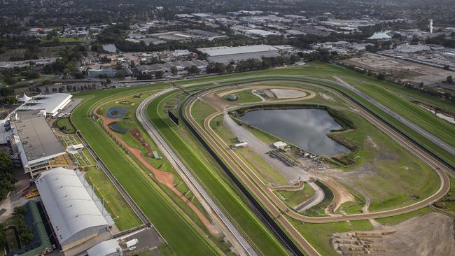 SYDNEY, AUSTRALIA - NOVEMBER 13: Aerial view of Rosehill Racecourse on November 13, 2017 in Sydney, Australia. (Photo by Steve Christo/Corbis via Getty Images)