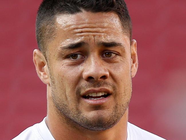SANTA CLARA, CA - OCTOBER 22: Jarryd Hayne #38 of the San Francisco 49ers warms up prior to their NFL game against the Seattle Seahawks at Levi's Stadium on October 22, 2015 in Santa Clara, California. (Photo by Ezra Shaw/Getty Images)