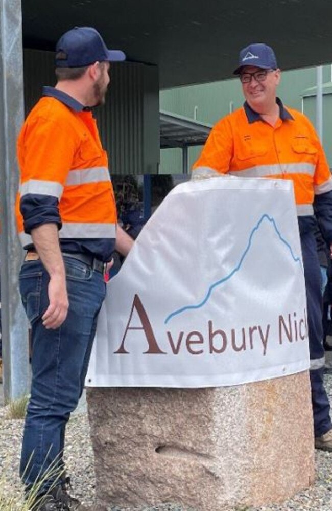 Resources Minister Felix Ellis and Mallee Resources managing director John Lamb at the unveiling of Avebury Nickel Mine, November 2022. Picture: Mallee Resources