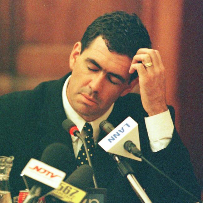 Former South African cricket captain Hansie Cronje testifies, in Cape Town, during the King Commission investigating his involvement in cricket match fixing.