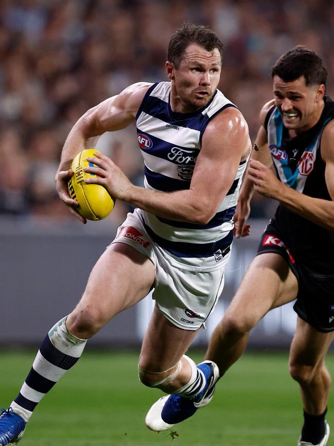 Patrick Dangerfield bursts away. Picture: Michael Willson/AFL Photos via Getty Images