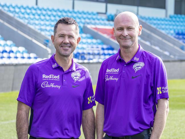 Hurricanes coach Jeff Vaughan and Ricky Ponting after Vaughan’s appointment in 2022. Photograph Eddie Safarik