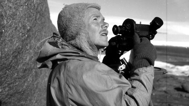 <s1>Bob Dingle using a theodolite near Mawson Station in February 1955.  </s1>                        <source>Picture: AUSTRALIAN ANTARCTIC DIVISION</source>