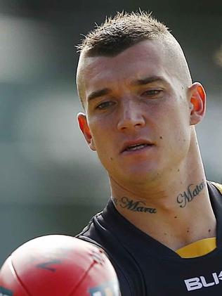 Dustin Martin’s haircut: Is his buzz cut to the ‘mohawk mullet’ the ...