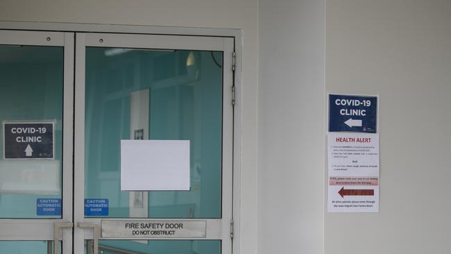 Mona Vale Hospital has a COVID-19 clinic. Photo: Tim Pascoe