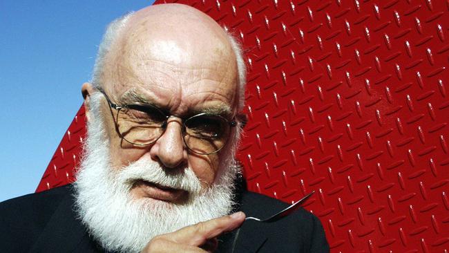 James Randi was a regular guest on the TV shows of Johnny Carson and Penn & Teller. Picture: AAP