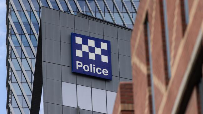 The loosened requirements for Victoria Police applicants comes amid a staff shortage. Picture: NewsWire / Diego Fedele