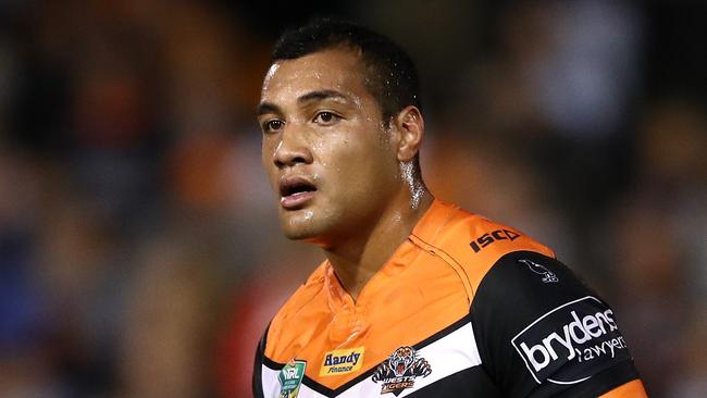 Ava Seumanufagai of the Tigers will join the Sharks in 2018.