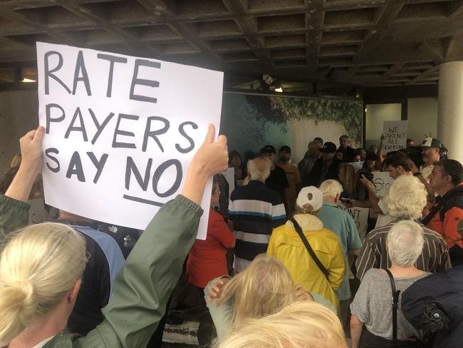 Rate payers at Northern Beaches Council protest over proposed rate increases. Picture: SUpplied.