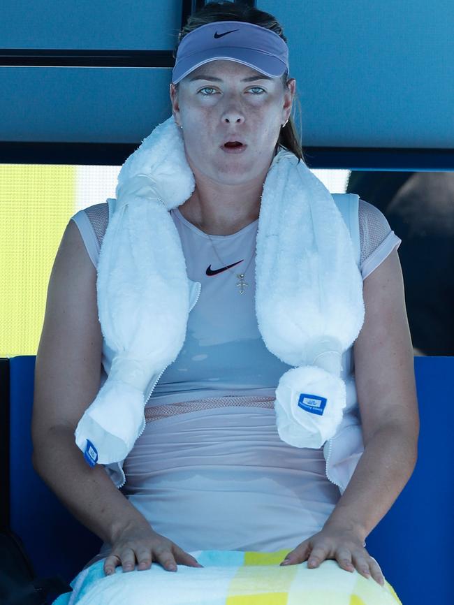 Maria Sharapova used bags of ice in attempt to keep her temperature in check.