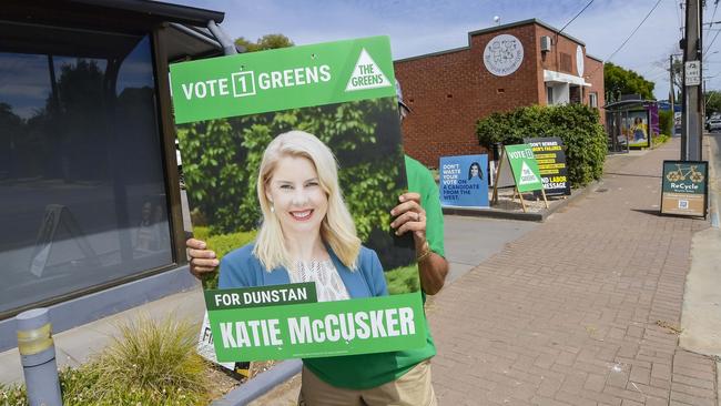 Early voting for the by-election in the Electoral District of Dunstan ahead of polling day on. Picture: NCA NewsWire / Roy VanDerVegt