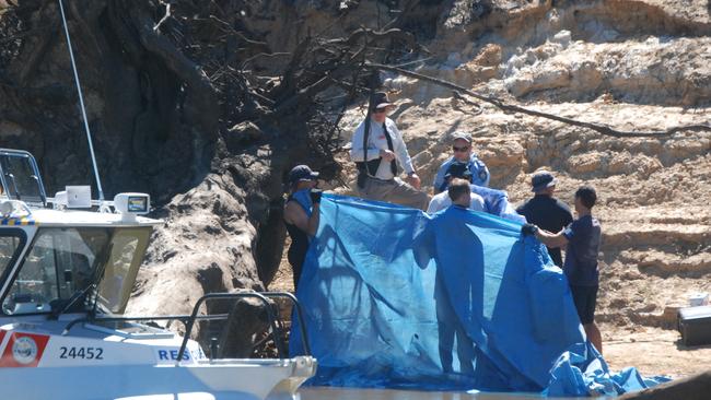 Emergency services search for the body of a five-year-old boy who drowned in the Murray River at Moama. Picture: Supplied.