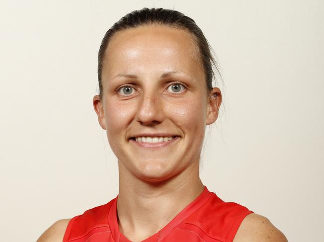 MELBOURNE, AUSTRALIA - NOVEMBER 11: Karen Paxman of the Melbourne Demons poses during the AFL Womens league Headshot session at the Melbourne Cricket Ground in Melbourne, Australia on November 11, 2016. (Photo by Adam Trafford/AFL Media)