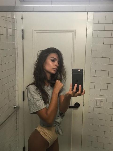 Emily Ratajkowski posts sexy selfies on her own terms. Picture: Instagram