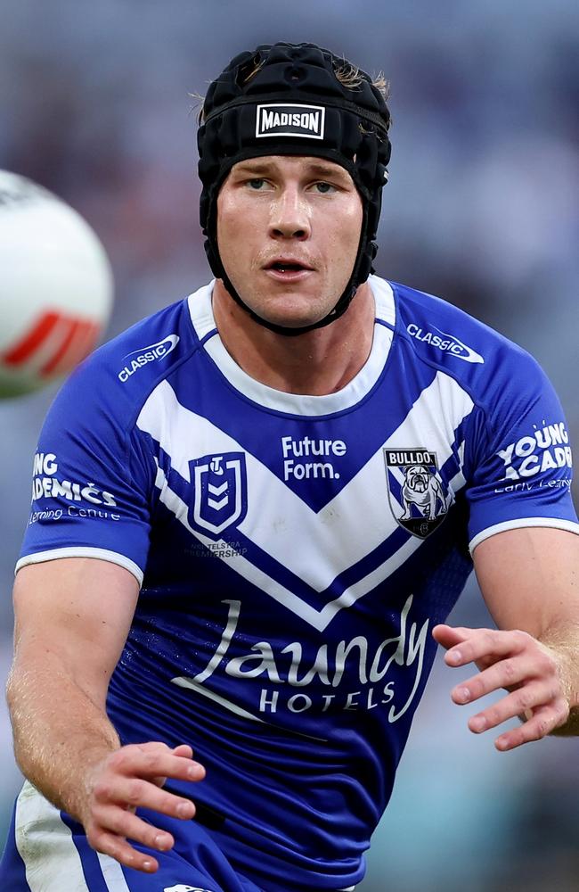 SYDNEY, AUSTRALIA – MAY 04: Matt Burton of the Bulldogs receives a pass during the round nine NRL match between Canterbury Bulldogs and Wests Tigers at Accor Stadium, on May 04, 2024, in Sydney, Australia. (Photo by Brendon Thorne/Getty Images)