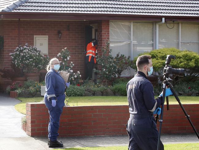 (police chicking out 20 Kilgay st possibly just getting cctv).  Police at an address in Coolaroo investigating a suspected homicide where a womans body was found in a rubbish tip at Epping. Saturday, July 6. 2024. Picture: David Crosling