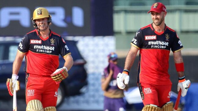 AB de Villiers and Glenn Maxwell batting together for RCB in the IPL