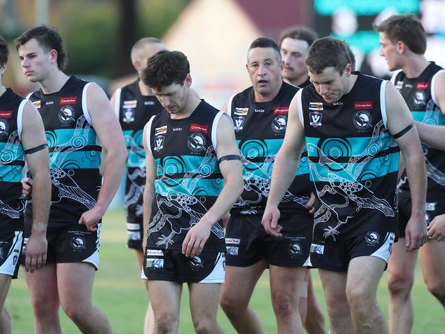 Bendigo FNL, Round 7, Maryborough V Golden Square, at Princes Park, Maryborough,  Maryborough Magpies ,  Picture Yuri Kouzmin