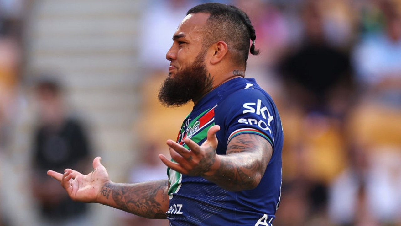 BRISBANE, AUSTRALIA - MAY 06: Addin Fonua-Blake of the Warriors celebrates scoring a try during the round 10 NRL match between the New Zealand Warriors and Penrith Panthers at Suncorp Stadium on May 06, 2023 in Brisbane, Australia. (Photo by Cameron Spencer/Getty Images)