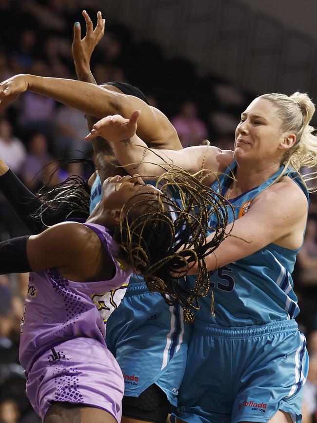 Mitchell wears one from the GOAT Lauren Jackson on Wednesday night. Picture: Getty Images