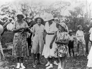 GOOD TIMES: Local women at the Pozieres school enjoy a picnic. From left to right: Pearl Eastwood; Margery Way; unidentified woman with baby; Nancy Munson; Maisie McMahon (Mrs Brondrick; Joan Pearce (face just behind); Valerie Eastwood. Picture: QLDpics