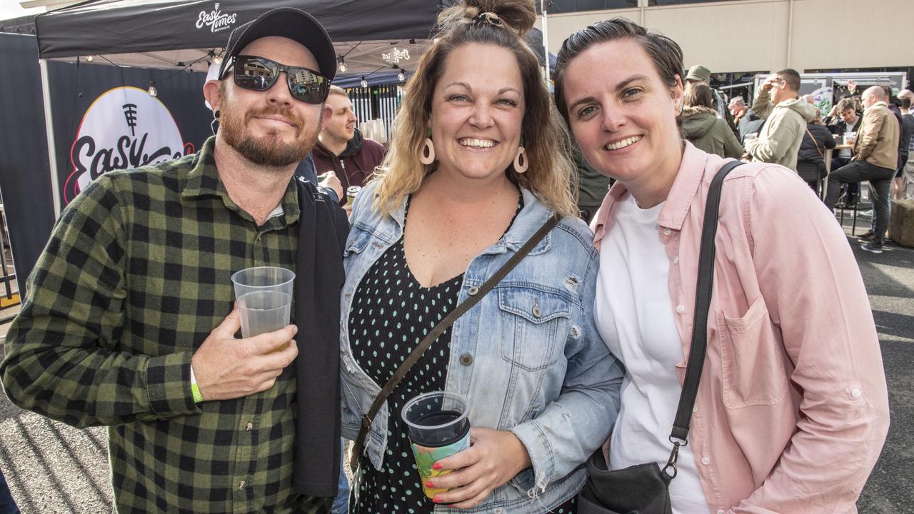 (from left) Dom Urquhart, Megan Collins and Marianne Gossow at Brewoomba craft beer festival, Fitzy's. Saturday, August 13, 2022. Picture: Nev Madsen.