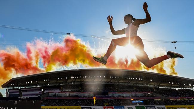 BIRMINGHAM, ENGLAND - AUGUST 07: Abigail Irozuru of Team England takes part in a practice jump for the Women's Long Jump Final during Athletics Track & Field on day ten of the Birmingham 2022 Commonwealth Games at Alexander Stadium on August 07, 2022 on the Birmingham, England. (Photo by David Ramos/Getty Images)