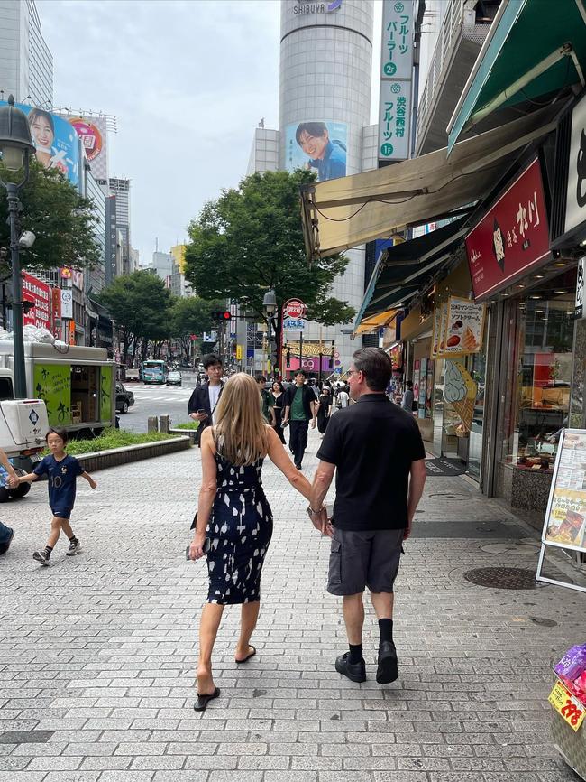 Angelina Censori posted this picture of her mum Alexandra and dad Leo in Japan. Picture: Instagram