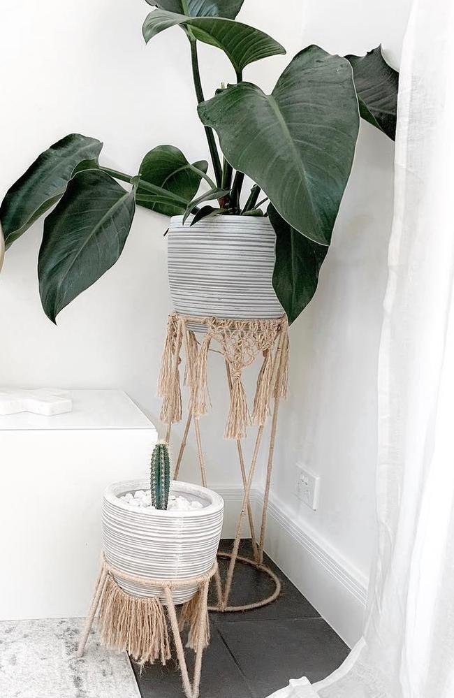 Using some string and a $6 Kmart pot holder, Ashlee created this look for her home.