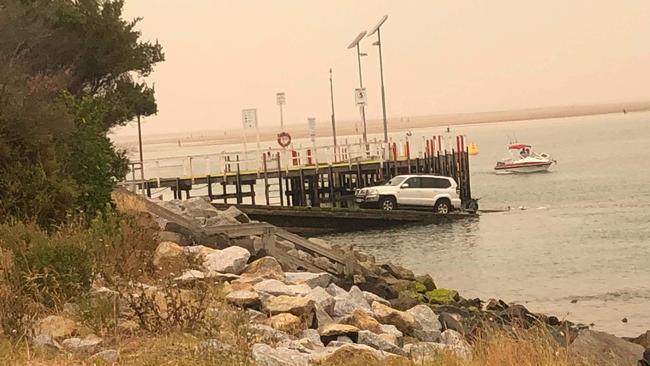 Inverloch pier.