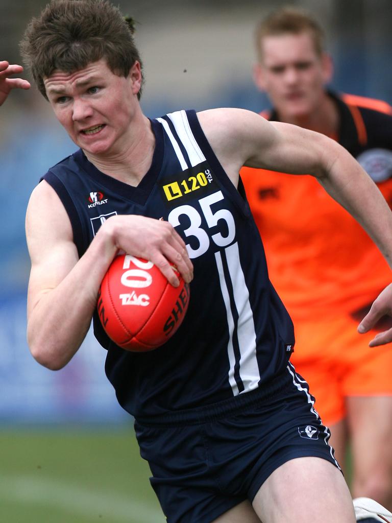 Patrick Dangerfield sprints clear for the Geelong Falcons.