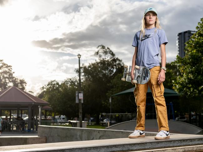 Chloe Covell at practice at the skate park Coolangatta Picture by Luke Marsden.