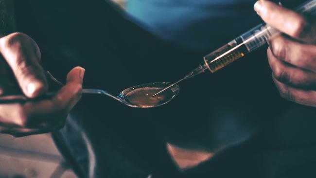 injecting drugs heroin generic